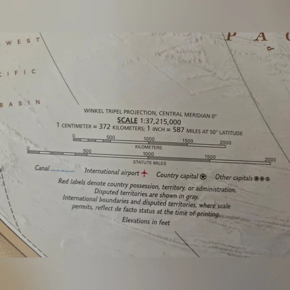 National Geographic World Wall Map - Executive (Poster Size: 36 x 24 in) - Picture 11 of 12